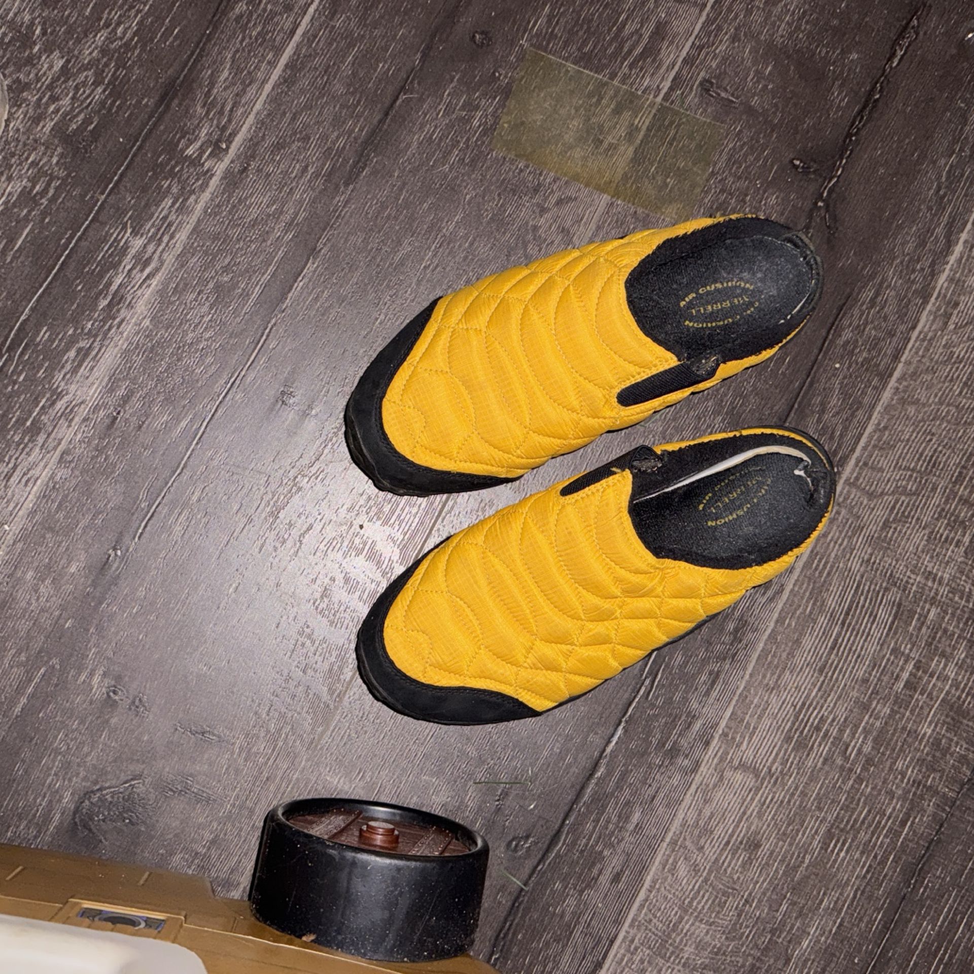 Yellow Color Flippers For Women Size 8.5
