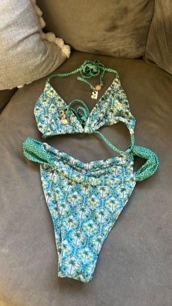 Bikini teen/woman