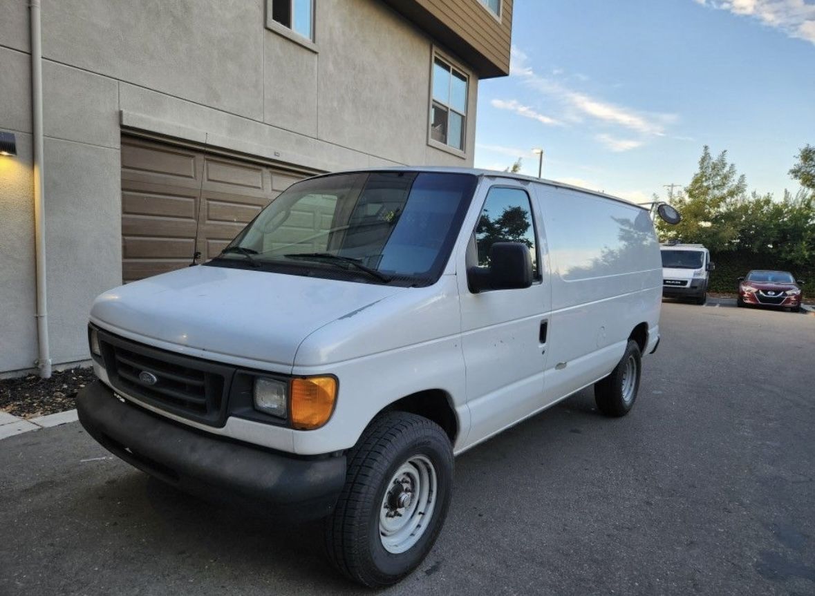 2006 Ford Econoline