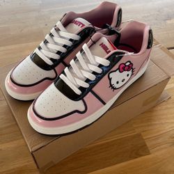Hello Kitty Sneakers