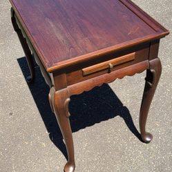 Ethan Allen Tea Table 