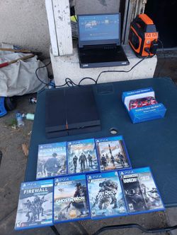 1TB 1000GB PS4 Black & 1 Control $160! Or Combo 7 Games is $260! Or trade up are welcome all works 100% can be tested