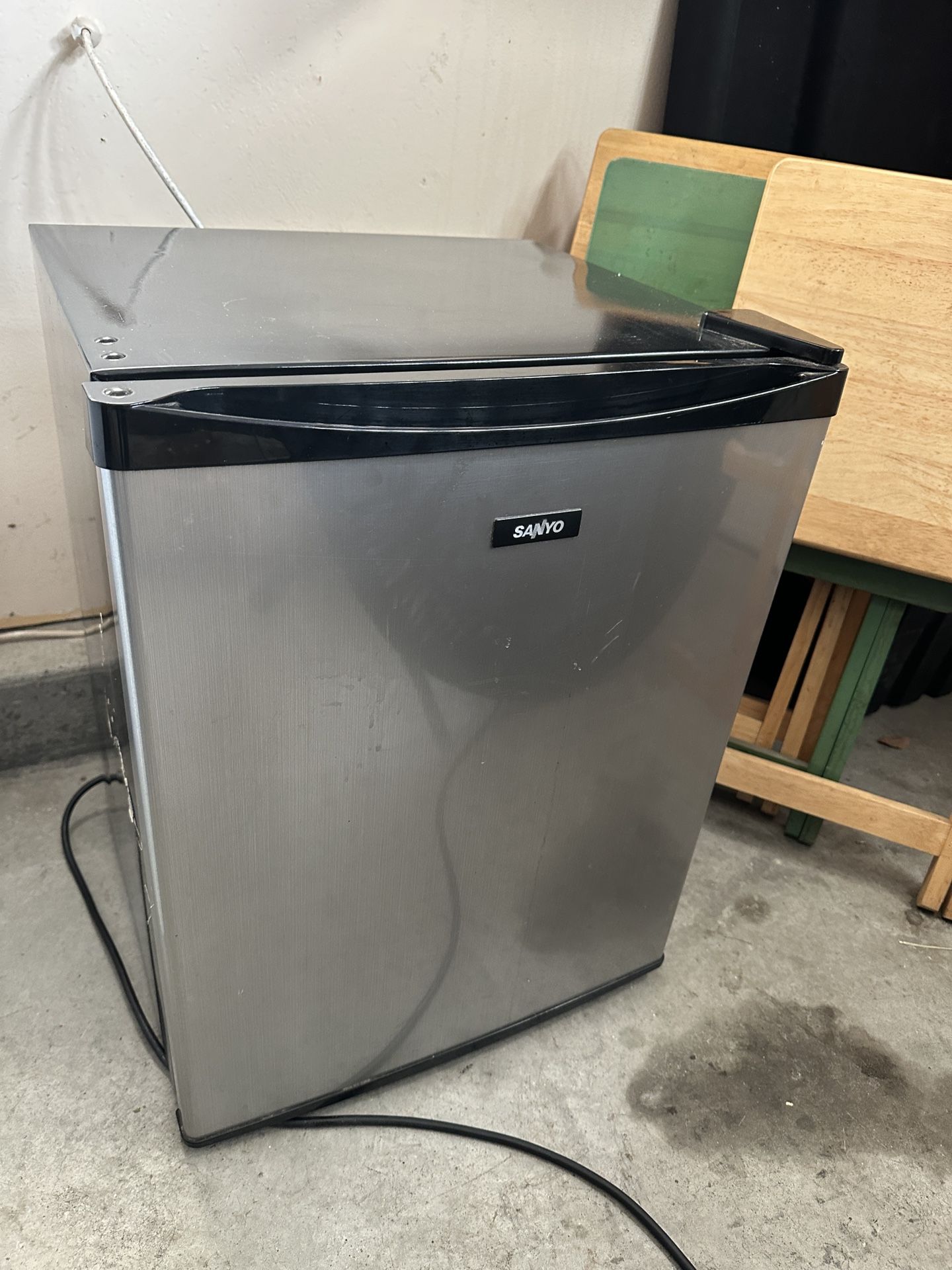Mini Fridge for Sale in San Diego, CA OfferUp