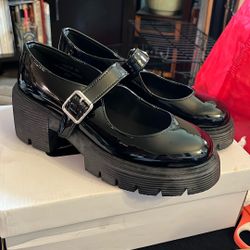 Bamboo Shiny Patent Leather Shoes