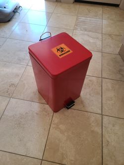 13 Gallon Metal Biohazard Trash Can
