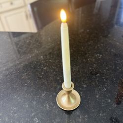 24 Flameless Candles And Holders