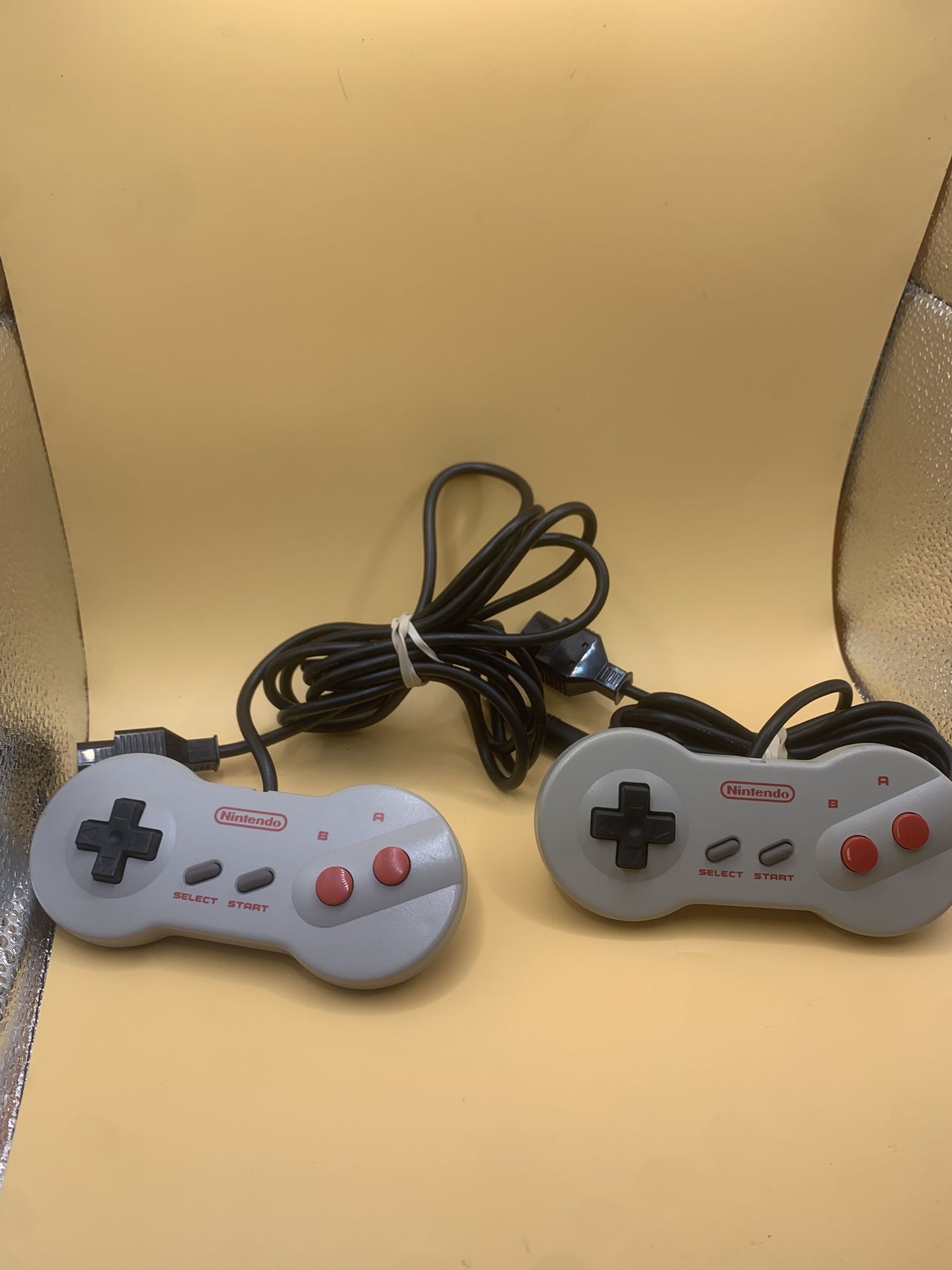 Nes Bone Controllers 