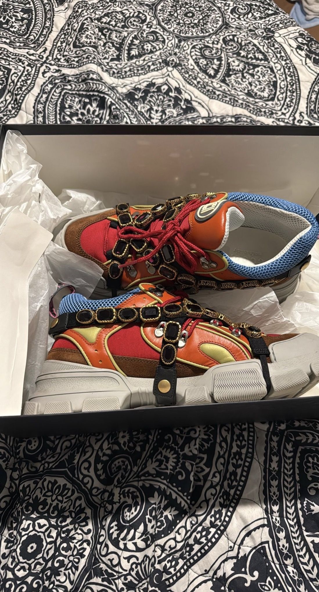 Gucci Flashtreks