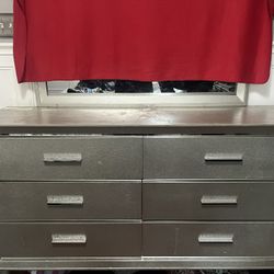 DRESSER AND NIGHTSTAND