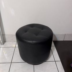 Foot Rest Swivel Stool 