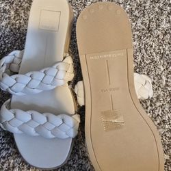 New 7.5 White Sandals