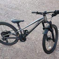🚲 Specialized Riprock 24” – Like New