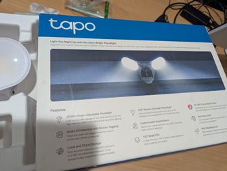 Tapo TP-Link 2K QHD Floodlight Camera for Outdoor Security