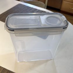 sealed cereal containers