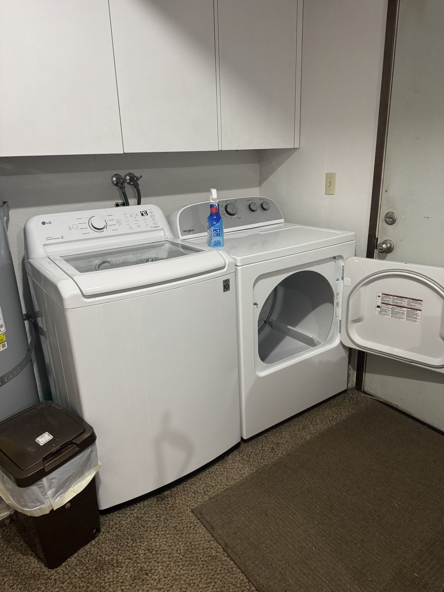 LG Washer and Whirlpool Dryer (electric)