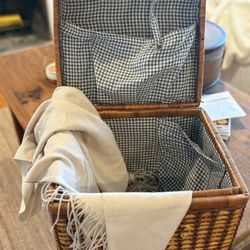 old vintage picnic basket