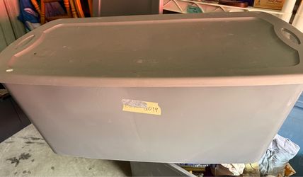 Large Sterilite Storage Tote