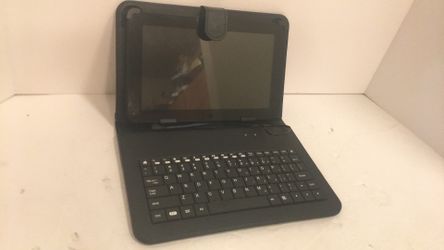 Digital2  9”Pad Premier model# D2-927G comes w/ all pamphlets and remote control No means to charge it so selling for parts however it may work perfec