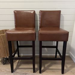 2 Barstools