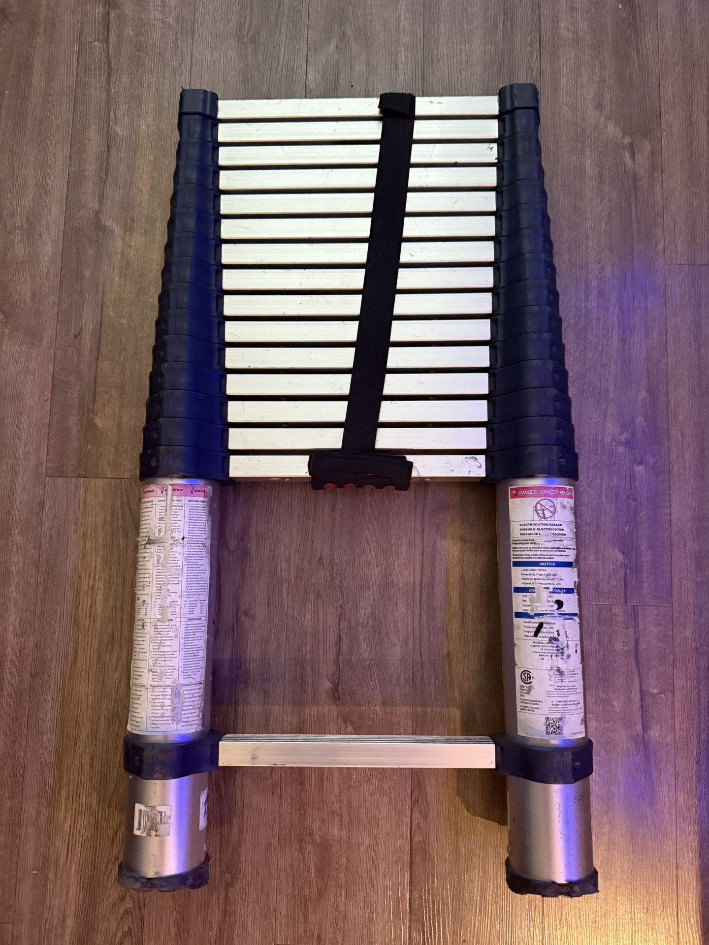 Heavy-Duty Off-Road Ladder