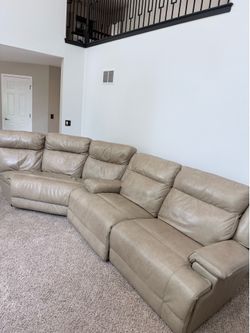 Leather couch/ recliner