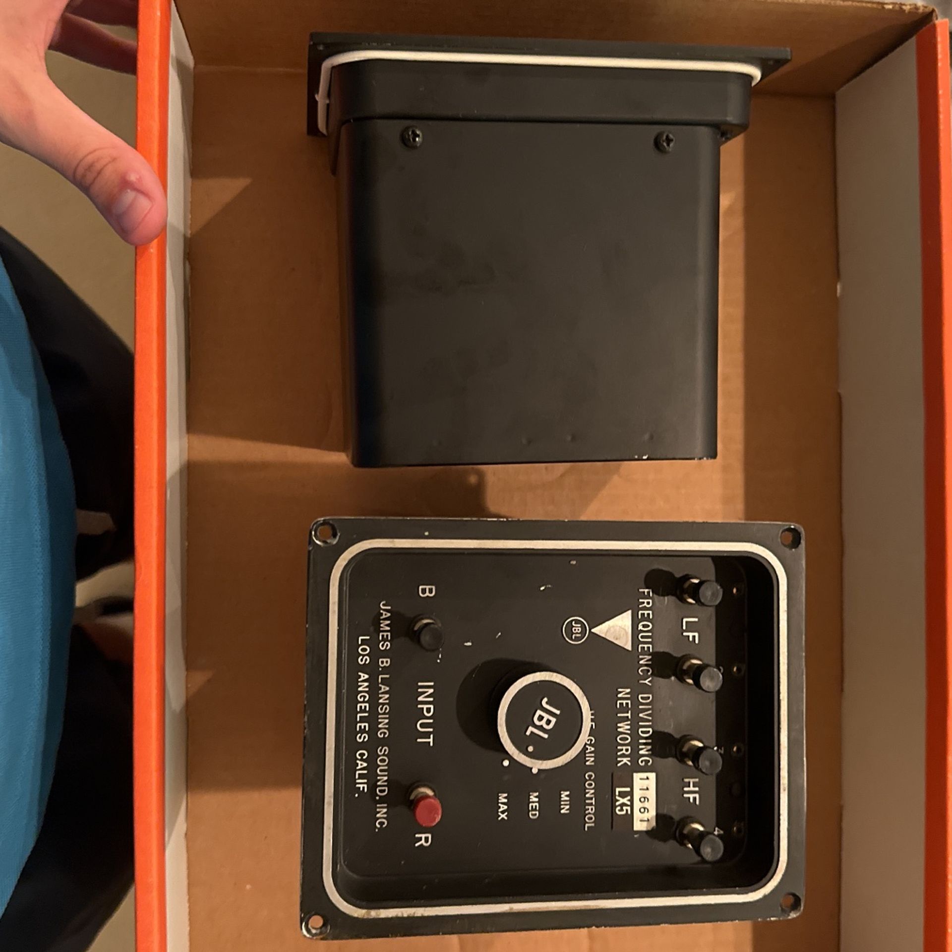 JBL Frequency Dividing Network