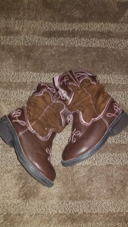 Toddler boots size 7