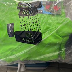 Rain Coat.   Size 4years Old 
