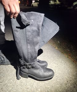 Size 11 Many boot