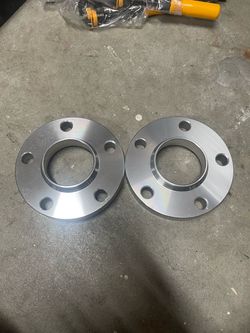 5x112 20mm Spacer w/ extended lug bolts