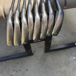 RH golf clubs 3-pw