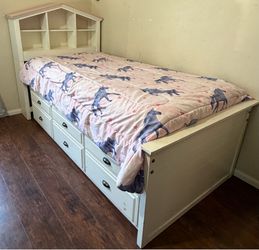Cama twin