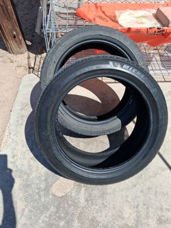 2 MICHELIN TIRES