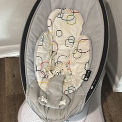 mamaRoo multi-motion baby swing