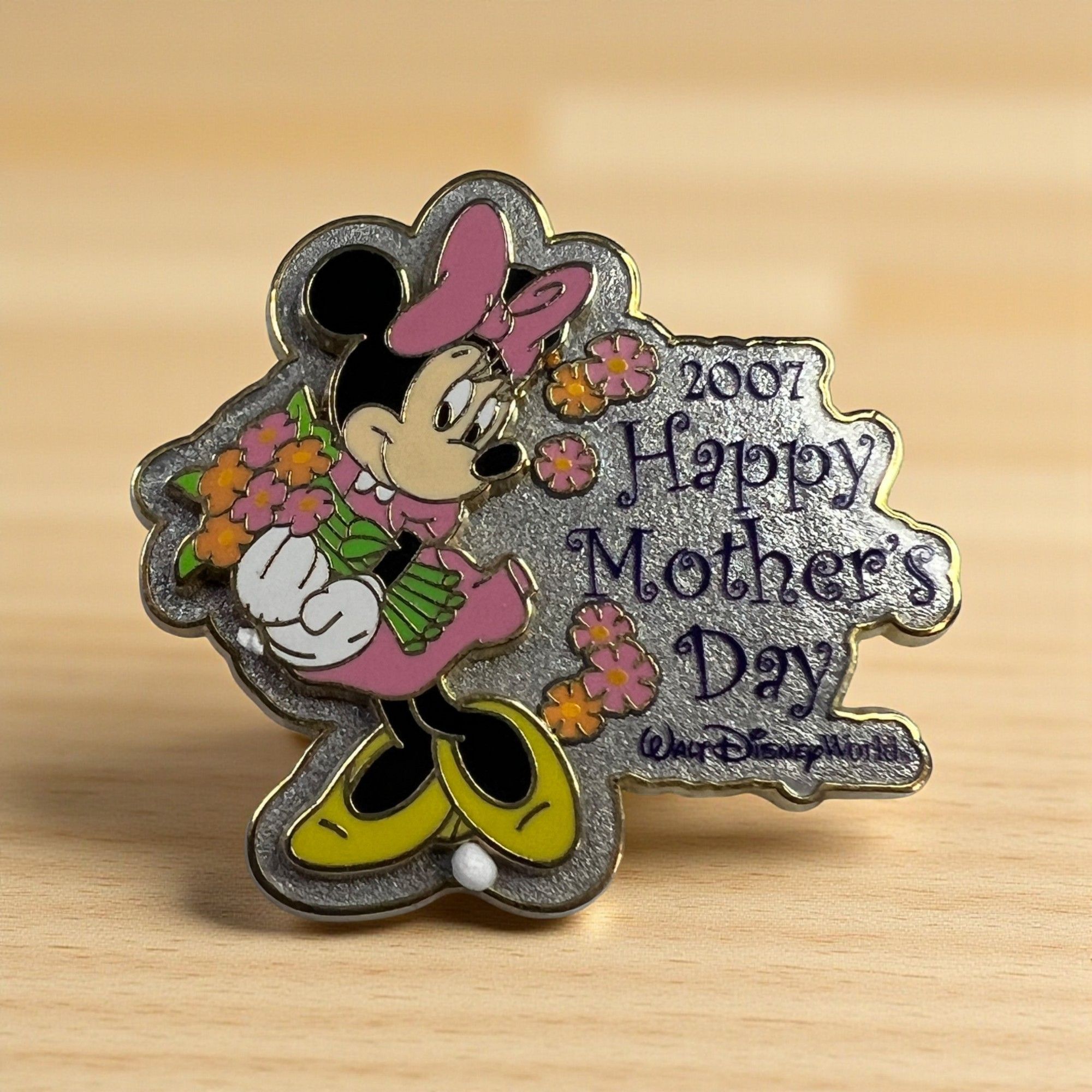 Disney Happy Mother's Day 2007 (Minnie Mouse) Collectible Pin