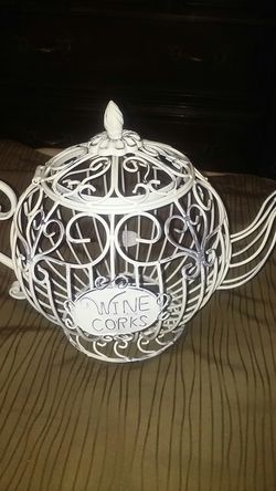 Epic teapot wine cork holder