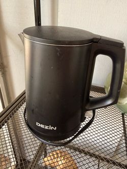 Dezin Electric Kettle Black