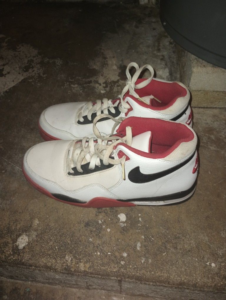 Nike Air Size 9