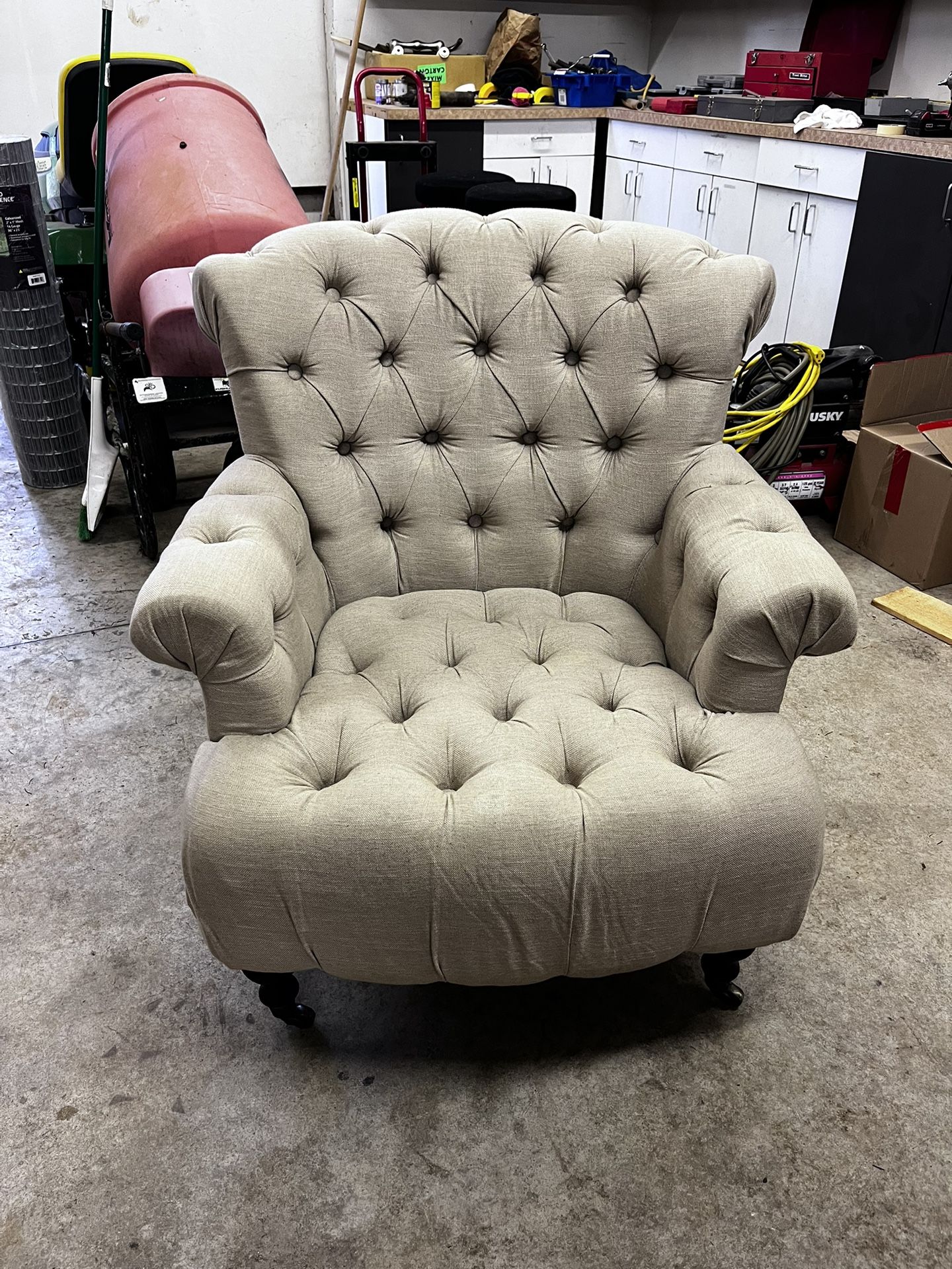 Vintage Style Arm Chair