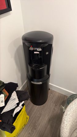 Water dispenser— pick up only