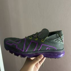 Nikes 