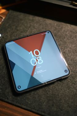Google Pixel 10 Pro Fold - Like New - 246GB Unlocked