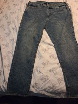 True Religion Geno Relaxed Fit Jeans Size 38x32