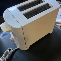 2-Slice Toaster