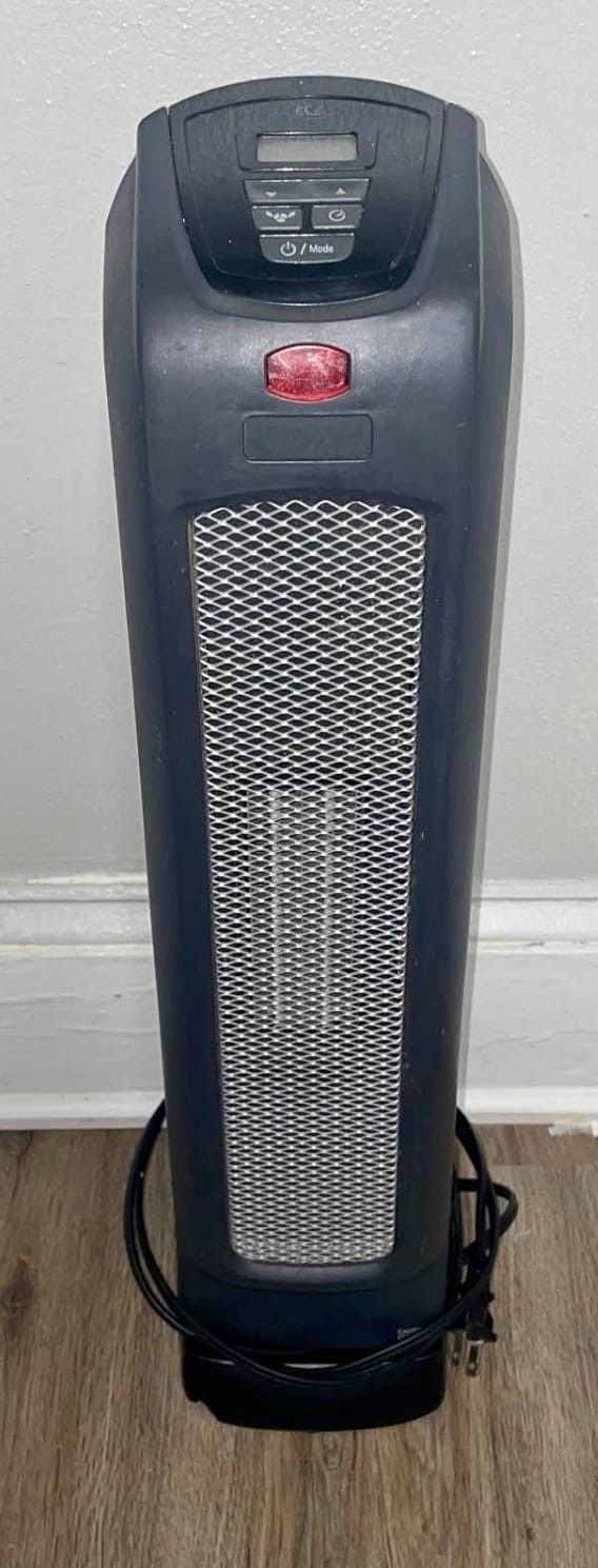 Holmes space heater 2ft tall