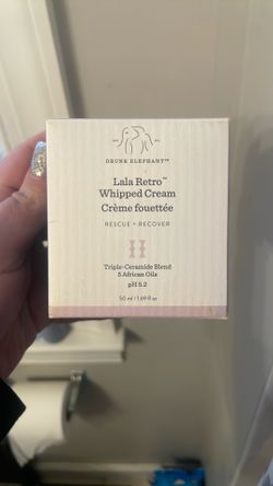 Lala retro whipped cream  Drunk Elephant