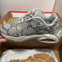 Nocta Shoes Size 3.5 