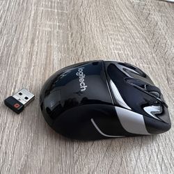 Logitech Wireless Mouse M525