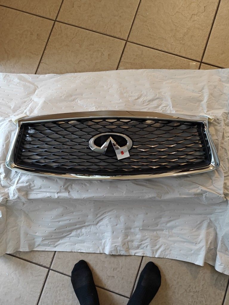 18-21 Infiniti Q50 Grille