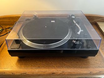 Music Hall USB-1 Turntable